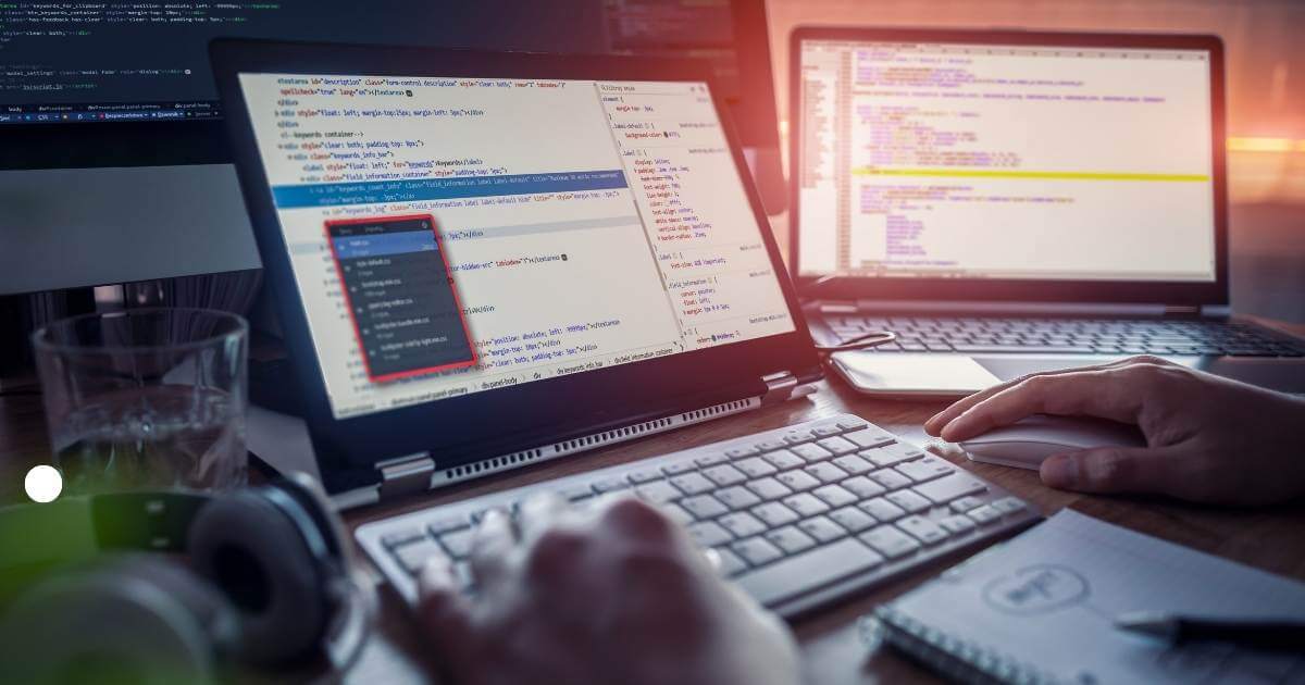 Web-designer-using-AI-website-builder
